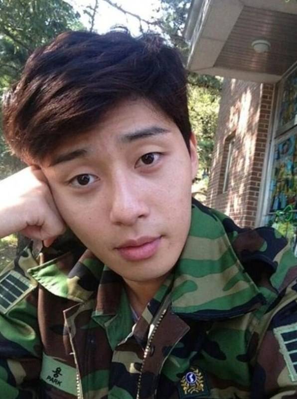 Park Seo-joon during military days