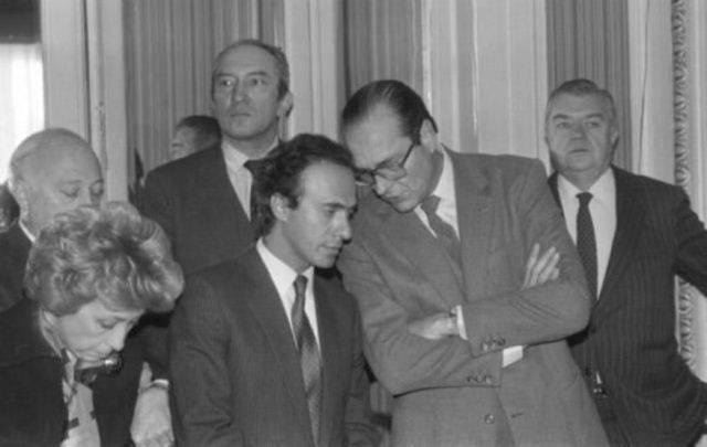 Olivier-Dassault-as-adviser-of-Paris-with-the-mayor-Jacques-Chirac