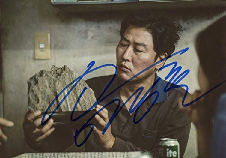 Song-Kang-hos-autograph