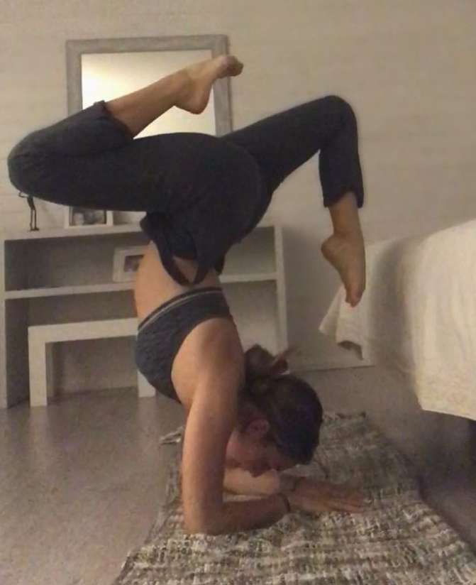 Emma Smet doing yoga