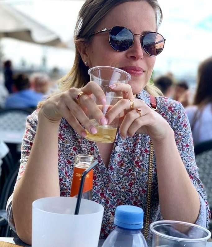 A photo of Pauline Sanzey drinking