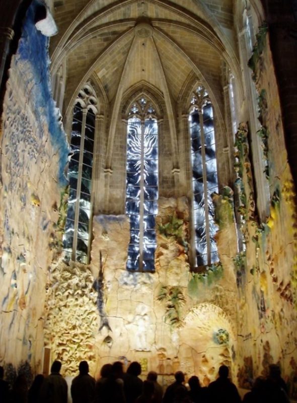 Ceramic covering by Miquel Barceló of the Chapel of the Santísimo (Cathedral of Palma de Mallorca)
