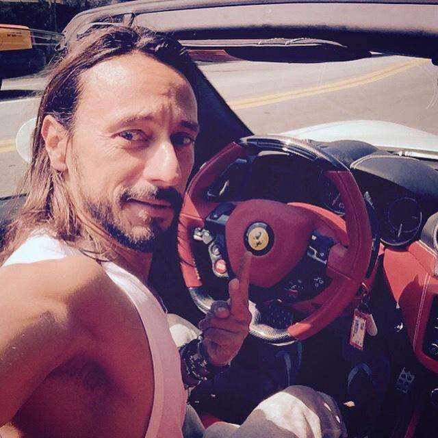 Bob Sinclar in Ferrari