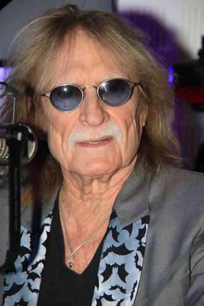 Christophe (Daniel Bevilacqua) Wiki, Height, Age, Wife, Family, Biography & More