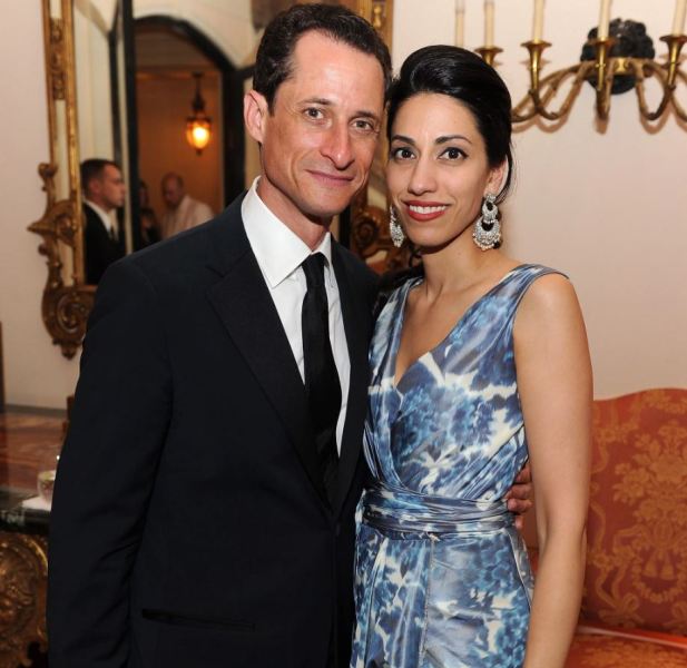 A picture Huma Abedin and Anthony Weiner